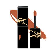 YSL The Inks Vinyl Cream in tint 810, met een zwarte tube met een gouden YSL-logo en een hartvormige uitsparing die de oranje tint onthult.
