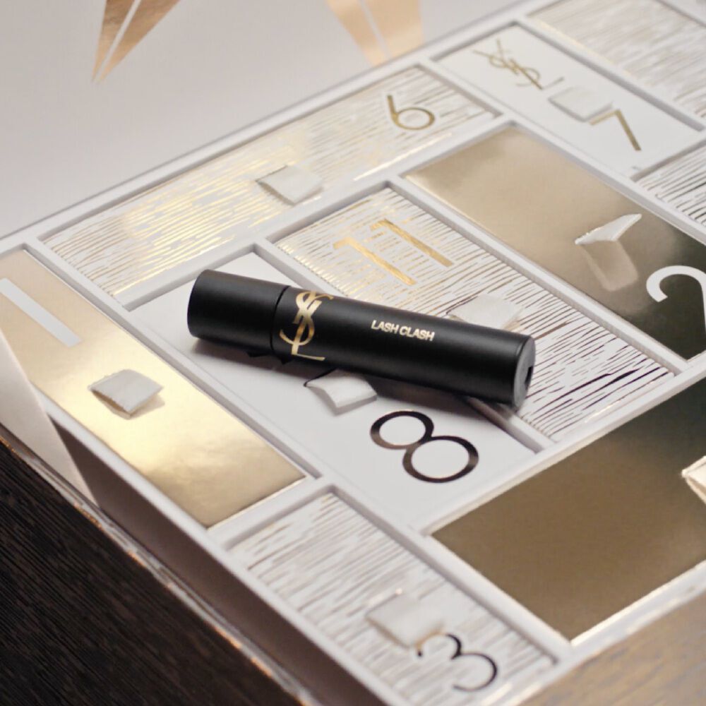 ADVENTSKALENDER 2025 · Pak YSL-schoonheidsiconen uit en vier de