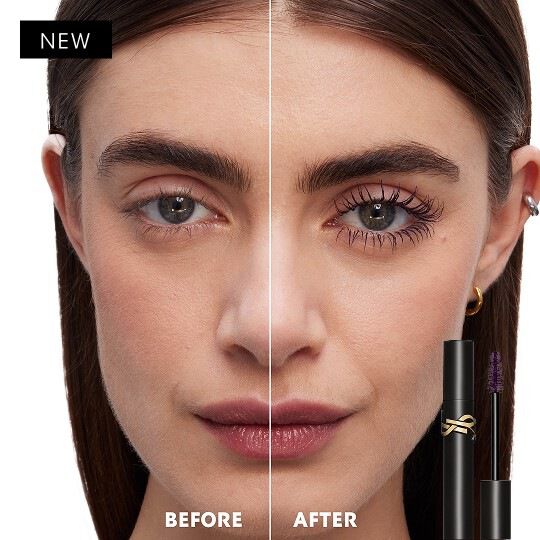 Voor en na vergelijking van Lash Clash Mascara in plum. De 'Na' kant toont dikke, volumineuze wimpers met een dieppaarse tint.