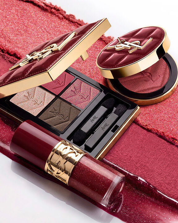 YSL Holiday make-upduo op bourgondische textuurlijnen met palette en glans