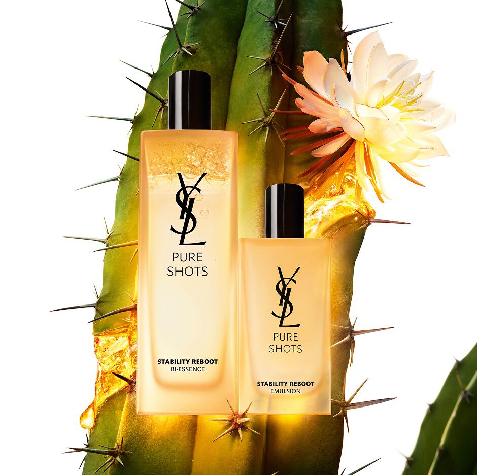 YSL Pure Shots Stability Reboot Bi-Essence en Stability Reboot Emulsion voor een bloeiende moonlightcactus
